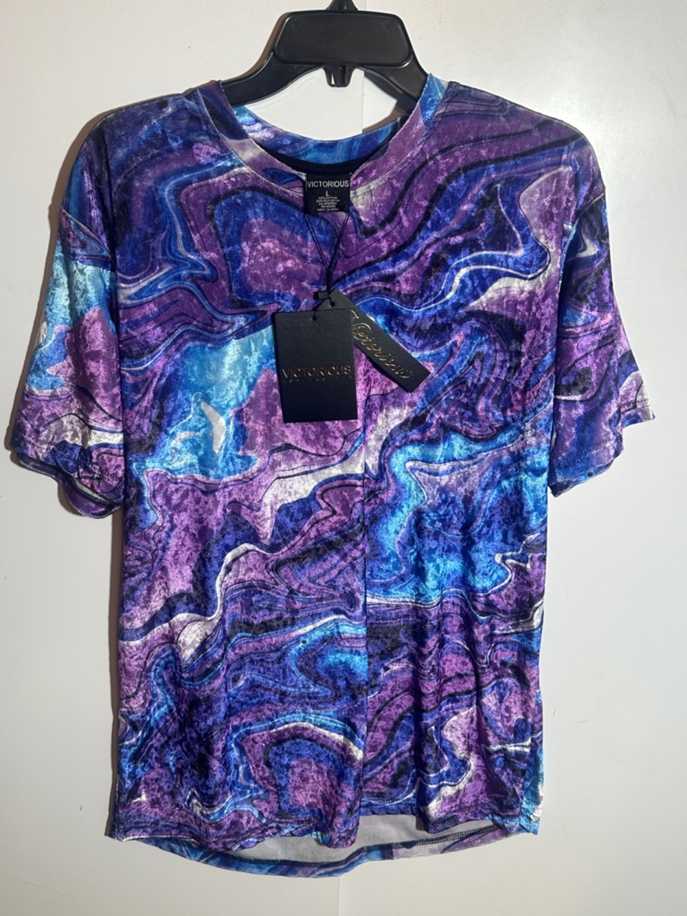 Victorious Men’s Purple & Blue Marble-Print Short Sleeve Tee